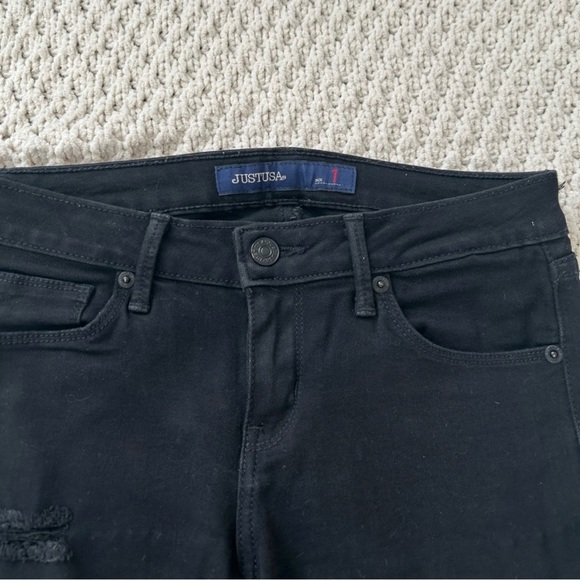 Just USA Skinny Black Distressed Jeans - Picture 3 of 7